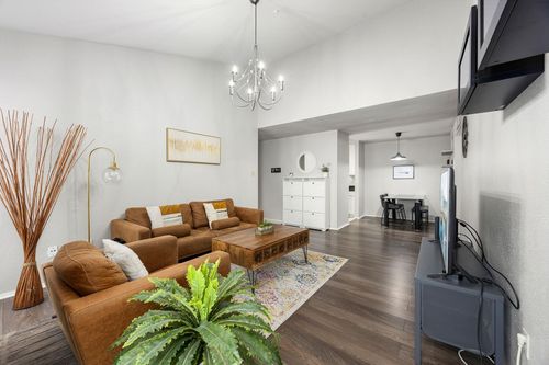 apt-232-7950 N Stadium Dr, Houston, TX, 77030-4414 | Card Image