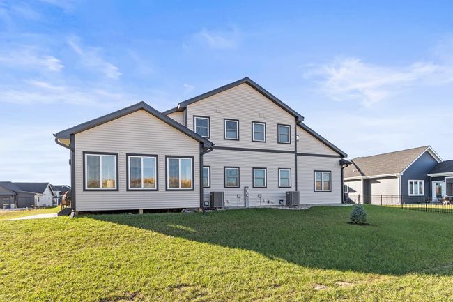 1 - 6558 Vista Vly, Condo with 3 bedrooms, 3 bathrooms and null parking in WINDSOR WI | Image 56