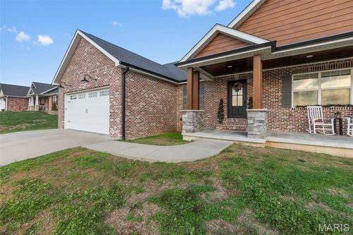 2864 Clear Spring Pl, Jackson, MO, 63755-4124 | Card Image