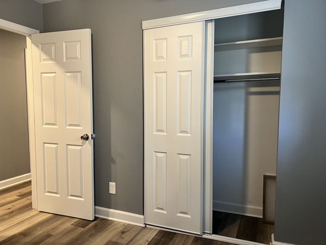 Easy access to the closets | Image 11