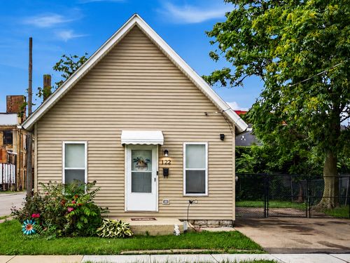 122 Cross St, Aurora, IL, 60506-5100 | Card Image