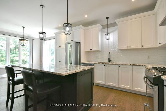 5 Kanata Crt, House other with 3 bedrooms, 2 bathrooms and 6 parking in Springwater ON | Image 15