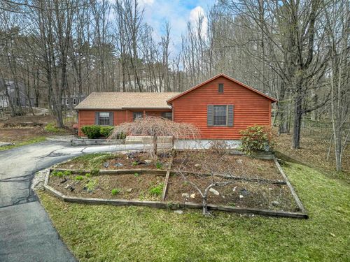 15 Kelsea Ave, Center Harbor, NH, 03226-3521 | Card Image