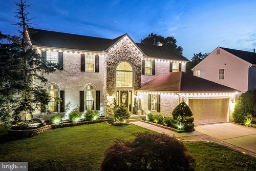 8 Austin Rd, MARLTON, NJ, 08053-3840 | Card Image