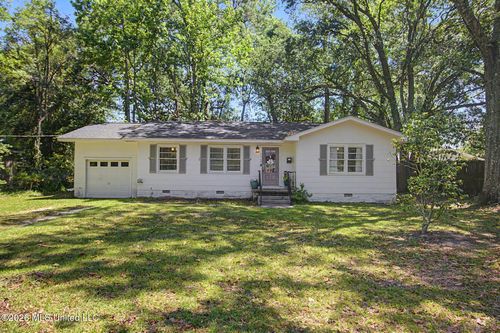 5102 Monroe Ave, Gulfport, MS, 39507-4448 | Card Image