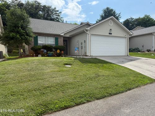7808 Stone Garden Way, Powell, TN, 37849-4636 | Card Image