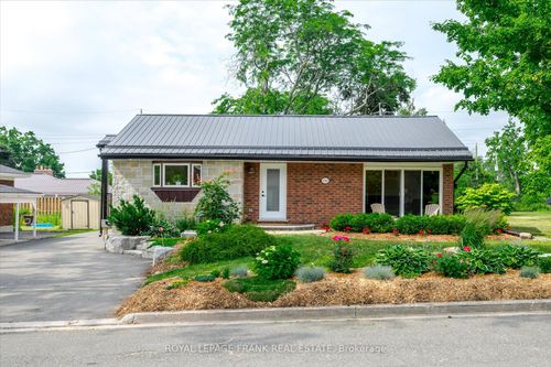 1361 Holloway Dr, Peterborough, ON, K9J6G1 | Card Image