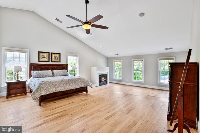 16328 Limestone Ct, House other with 5 bedrooms, 5 bathrooms and null parking in LEESBURG VA | Image 27