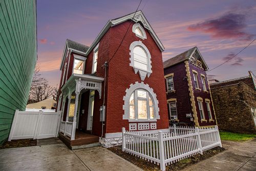 516 W 12th St, Newport, KY, 41071-1517 | Card Image