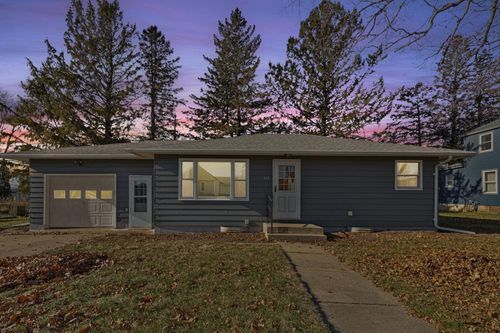 408 East Avenue, Spring Valley, MN, 55975 | Card Image