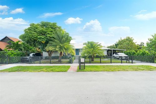 15675 Nw 37th Ct, Miami Gardens, FL, 33054 | Card Image