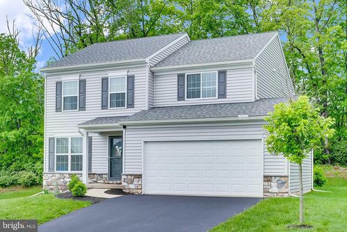 15 Cottonwood Ln, DENVER, PA, 17517-2204 | Card Image