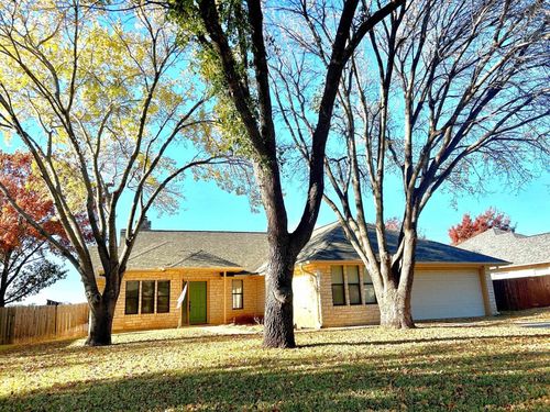 160 Turkey Run, Meadowlakes, TX, 78654-6819 | Card Image