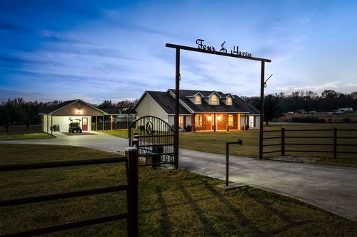 2801 County Road 1600, Alba, TX, 75410-4921 | Card Image