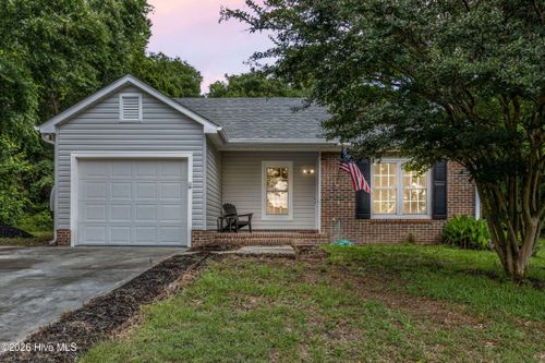 429 Crows Nest Ln, Sneads Ferry, NC, 28460-8523 | Card Image