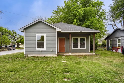 1101 Baird St, Cleburne, TX, 76033-5705 | Card Image