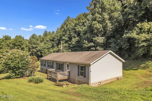 422 Old Tram Road Road, Saltville, VA, 24370 | Card Image