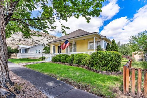 425 Pine Ave, Canon City, CO, 81212-5041 | Card Image