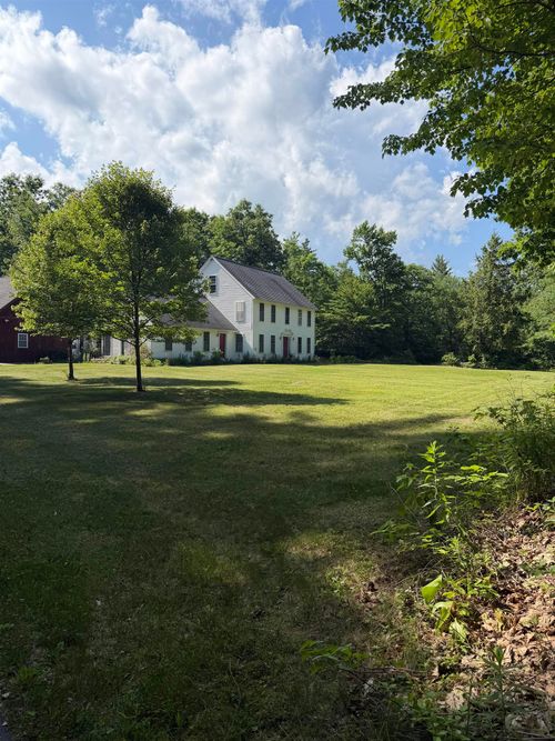 83 Ferson Rd, Francestown, NH, 03043-3333 | Card Image