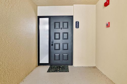 332-5188 Woodland Lakes Dr, Palm Beach Gardens, FL, 33418-3975 | Card Image