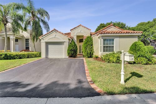 507 Bridgeton Rd, Weston, FL, 33326-2956 | Card Image
