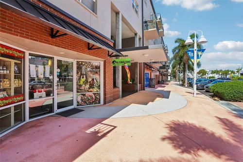 413-1010 Central Ave, ST PETERSBURG, FL, 33705-6656 | Card Image