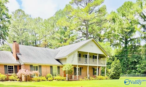 1037 Vestavia Dr Sw, Decatur, AL, 35603-2218 | Card Image