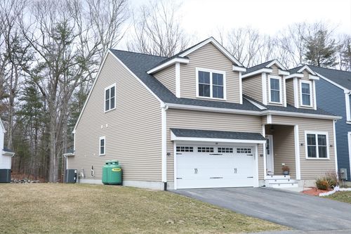 29-29 Brown Bear Ln, Milford, MA, 01757-3889 | Card Image