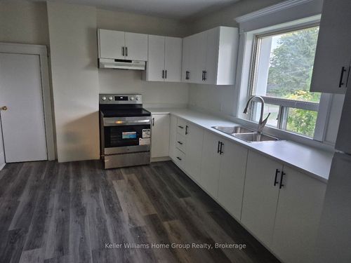 69 Ontario St, Cambridge, ON, N3C2H9 | Card Image