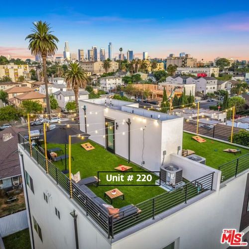 220 N Coronado St, LOS ANGELES, CA, 90026-5208 | Card Image