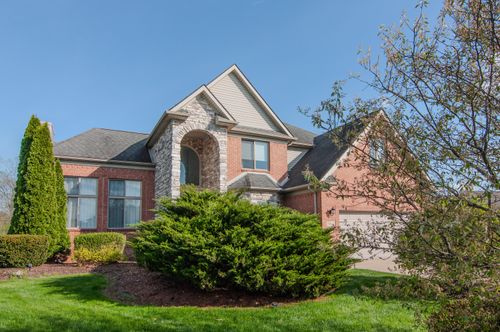 7764 Pietrasiuk Ct, Ypsilanti, MI, 48197-7513 | Card Image