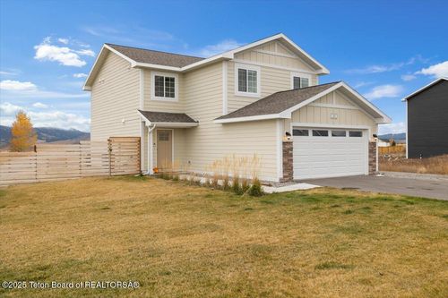 365 Little Greys Loop, Etna, WY, 83118 | Card Image