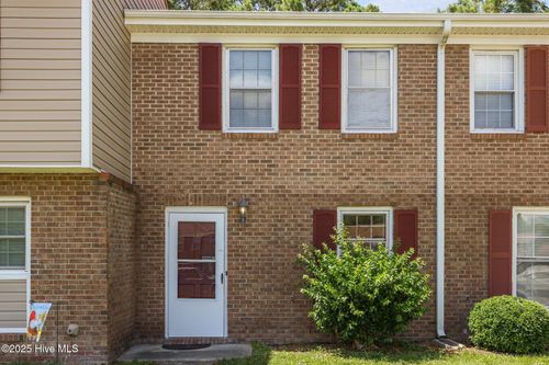 139 King George Ct, Jacksonville, NC, 28546-7253 | Card Image