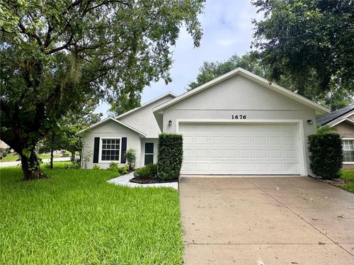 1676 Vick Rd, APOPKA, FL, 32712-2285 | Card Image