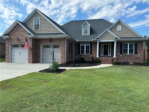 20 Hursey Ct, Gibsonville, NC, 27249-8918 | Card Image