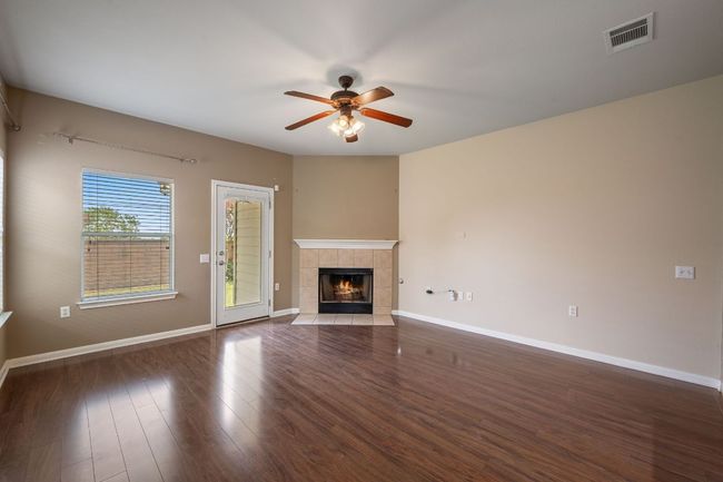 3809 Bronco Bend Loop, House other with 3 bedrooms, 2 bathrooms and 4 parking in Austin TX | Image 15