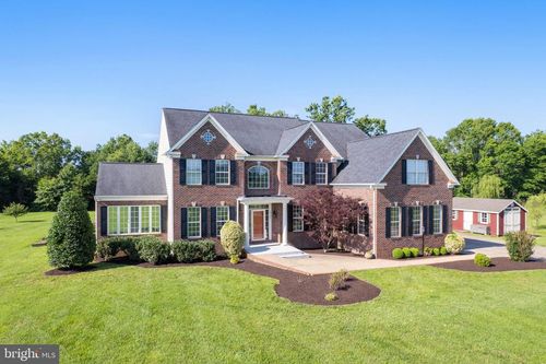 13700 Jordan Meadows Ln, Nokesville, VA, 20181-2943 | Card Image
