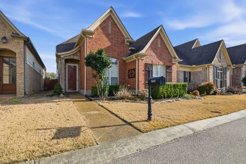 9945 Oban Dr, Cordova, TN, 38016-0315 | Card Image