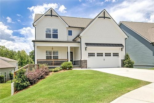 100 Georgian Oaks Ct, Newnan, GA, 30265-2566 | Card Image