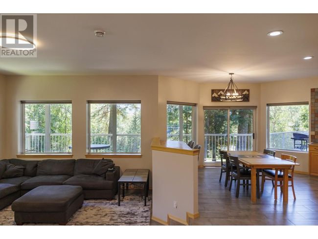 4040 Mountain View Rd, House other with 4 bedrooms, 3 bathrooms and null parking in Mcbride BC | Image 21