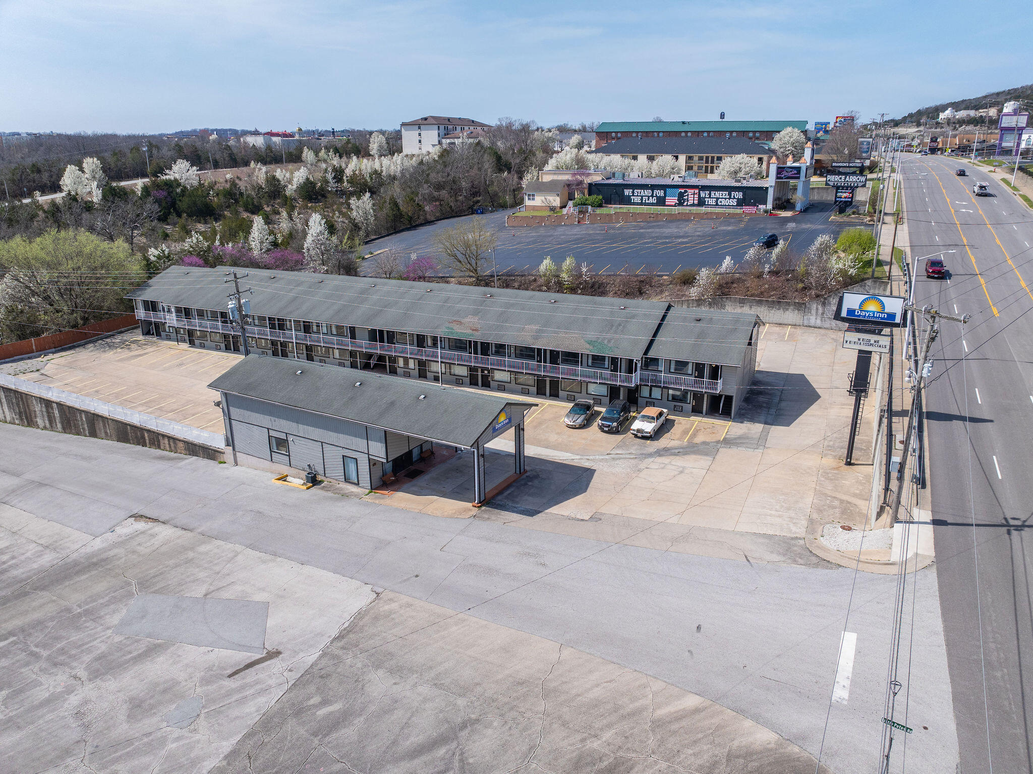 Commercial Sale in Branson 2