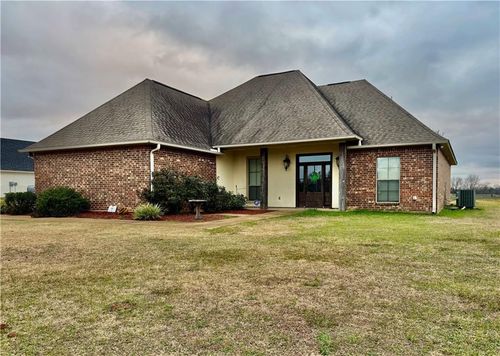 347 Riverview Dr, Natchez, LA, 71456-9711 | Card Image