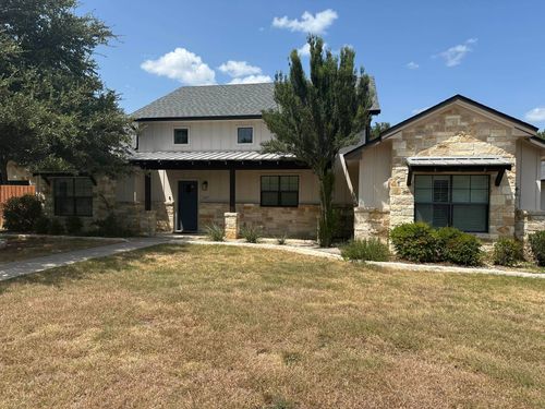 207 Buckingham Dr, Marble Falls, TX, 78654-4221 | Card Image