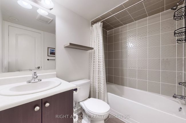 129 - 2 Dunsheath Way, Condo with 2 bedrooms, 2 bathrooms and null parking in Markham ON | Image 31