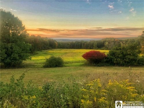 1004 Wigren Rd, Frewsburg, NY, 14738-9710 | Card Image