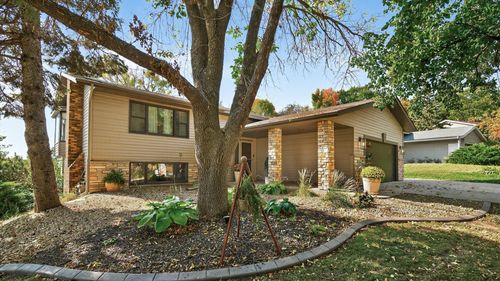 15601 Highland Ave Nw, Prior Lake, MN, 55372-1621 | Card Image
