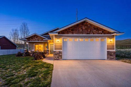 1289 E Woodland Park Rd, Sheridan, WY, 82801-9155 | Card Image