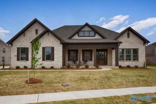 8001 Tupelo Gum Trce Sw, Huntsville, AL, 35802-3169 | Card Image