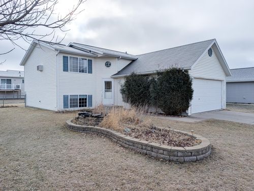 1829 13th St E, West Fargo, ND, 58078-4311 | Card Image