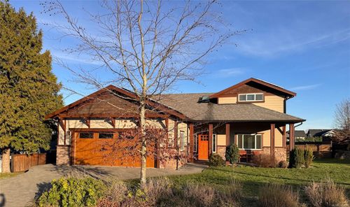 9173 Basswood Rd, North Saanich, BC, V8L3W8 | Card Image